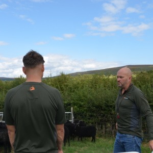 Bushbuck Apex Quarter Zip Bayleaf Green - Technical Fabric With Added Features