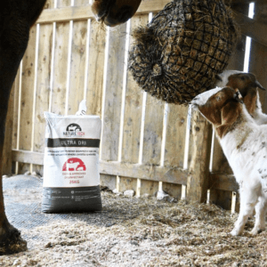 Naturetech Ultra Dri Livestock Bedding Sanitiser 25Kg With Defra Approved Disinfectant - Image 2